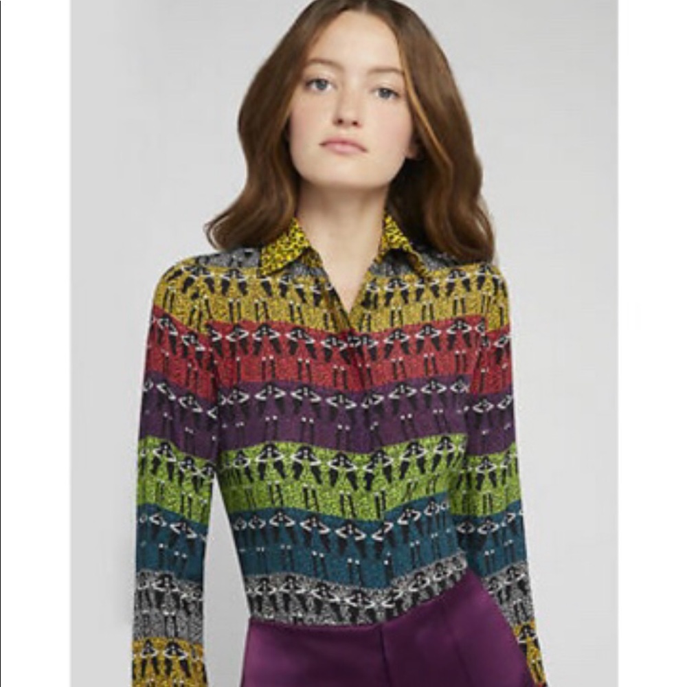 ALICE + OLIVIA: Willa blouse with Stace print. NWT